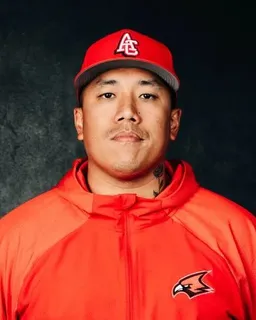 Max Ishikawa