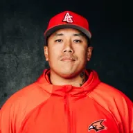 Max Ishikawa